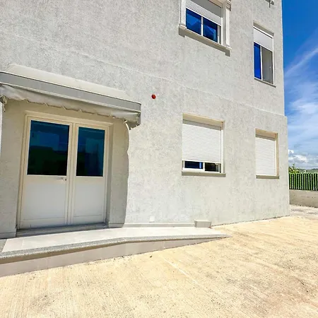 Costa Mali Apartament